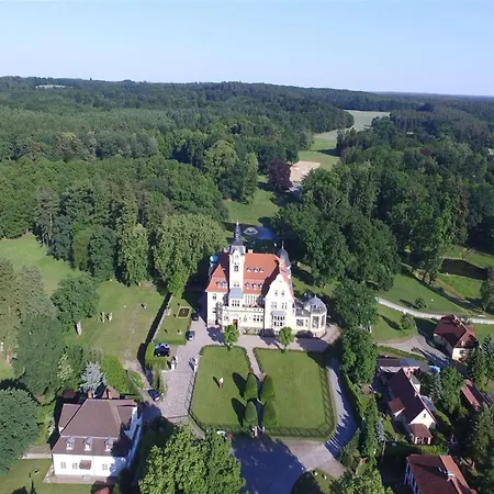 Luxurioeses Oliver In Wendorf Im Bernstein Holiday home