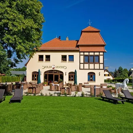 Luxurioeses Oliver In Wendorf Im Bernstein Holiday home Wendorf (Kuhlen-Wendorf)